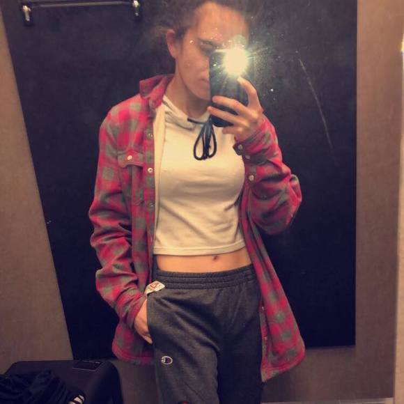 Meet your Posher, Sierra - Picture 1 of 1